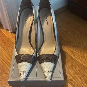 Sergio Zelcer Women's Brown and Cream snakeskin Heels